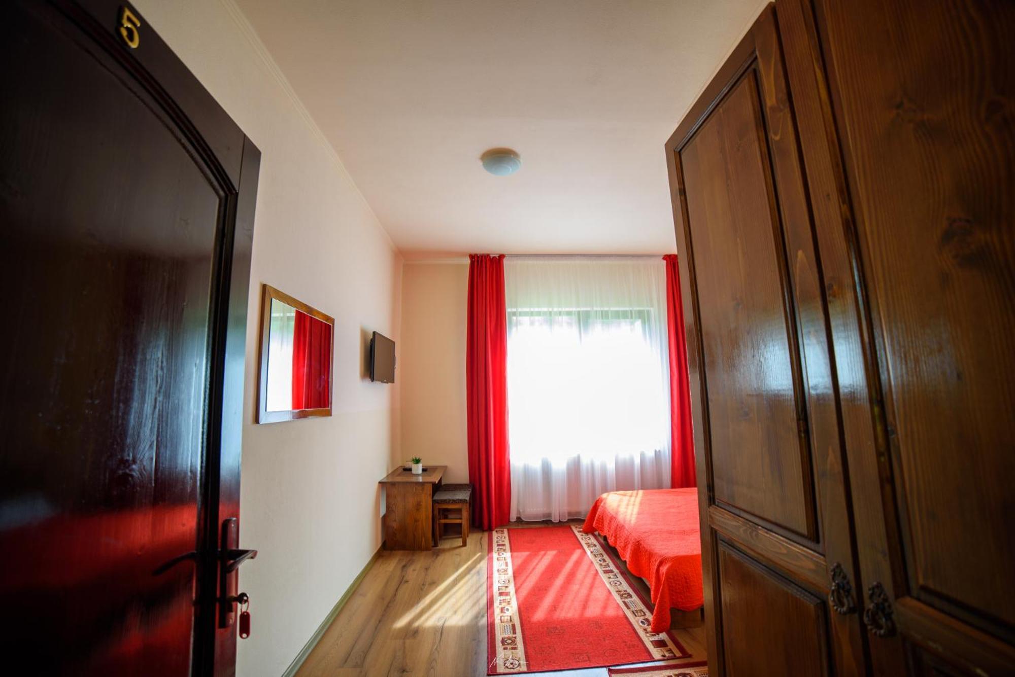 Casa Alina Vila Arieşeni Exterior foto